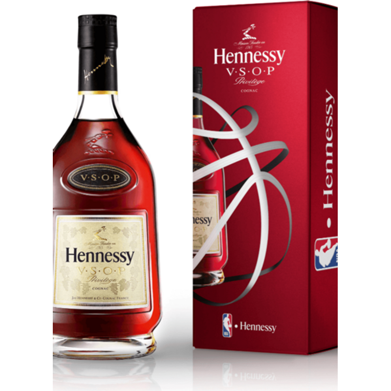 Hennessy VSOP Privilege with NBA Gift Box 2023 750 ml