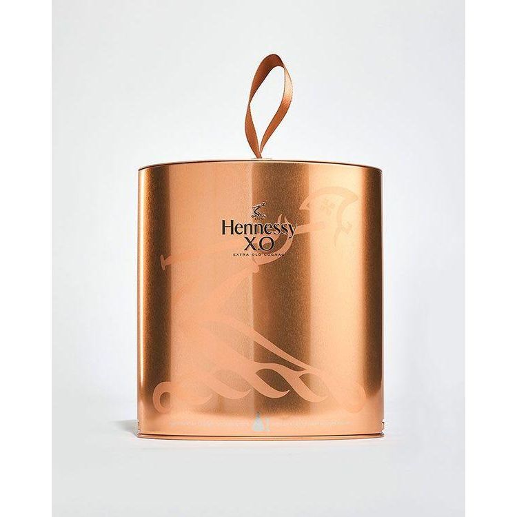 Hennessy XO Holiday with Gift Box and Ice Stamp gift set 750ml